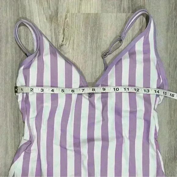 Kona Sol Purple Stripe V Neck Low Back High Leg One Piece Swimsuit Size L - Picture 8 of 9